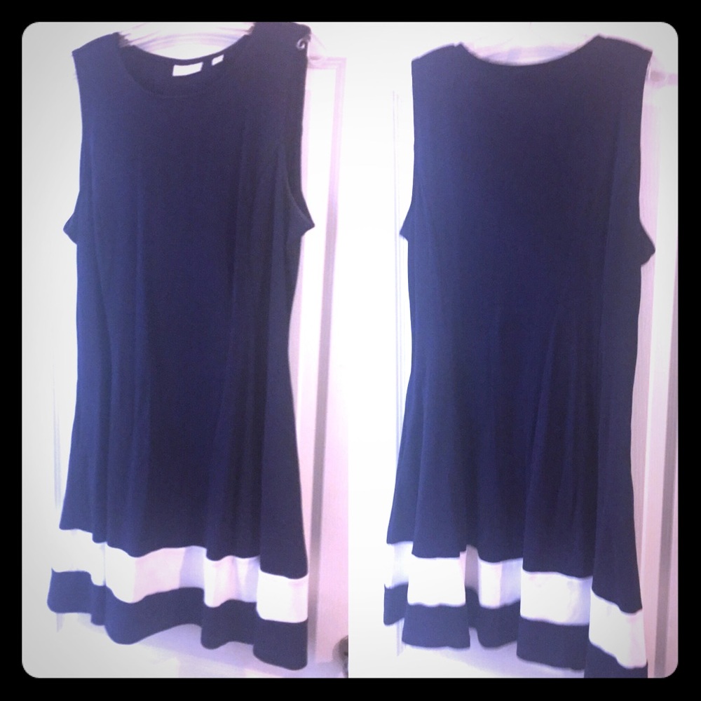 NAVY Dress with White stripe! Hits below knee!